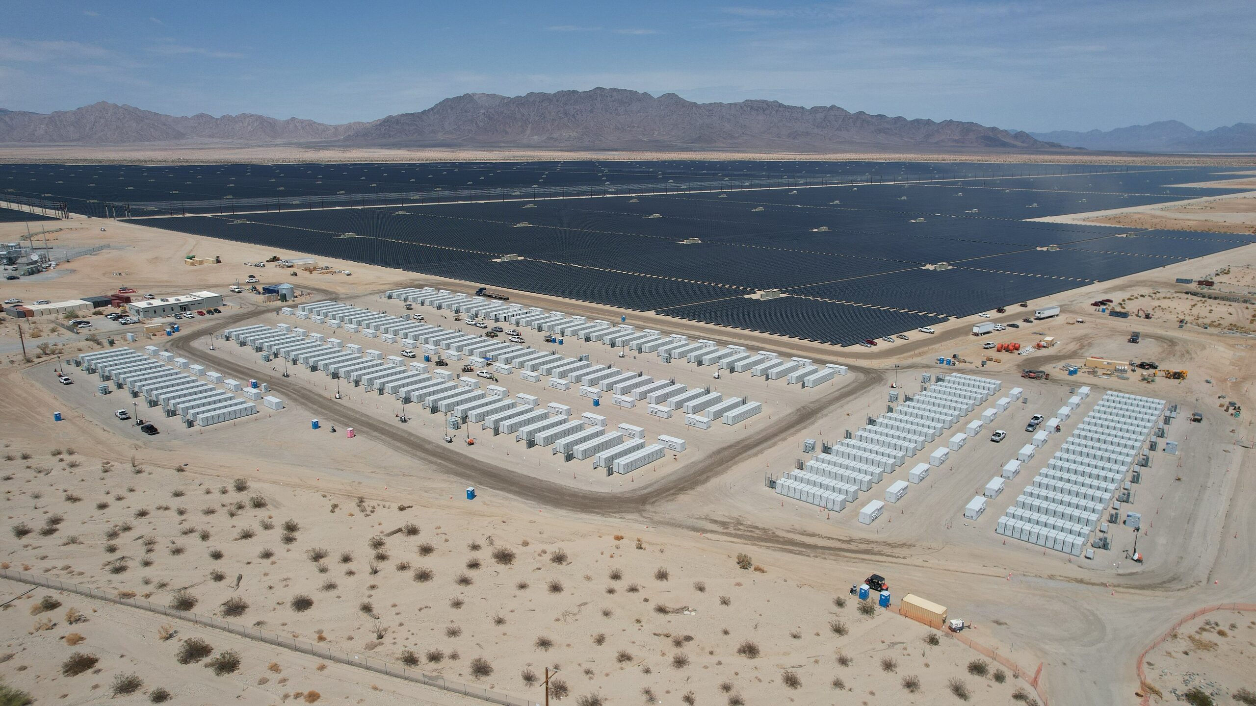 Solar plus batteries now beat fossil fuels on cost, IRENA finds